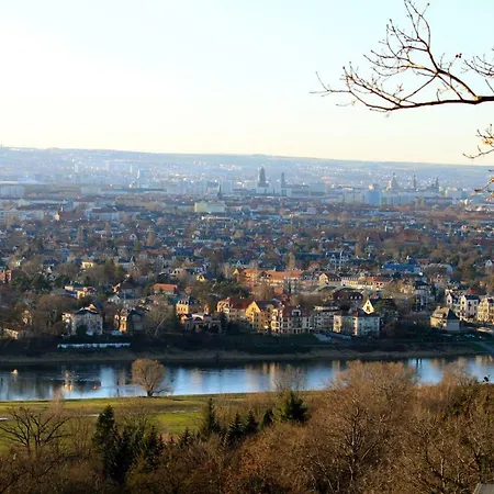 Ferienwohnung Natur Und Kunst Daire Dresden